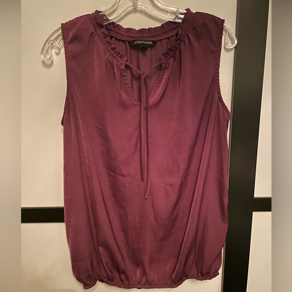 41 Hawthorn Purple Sleeveless Blouse Size Small